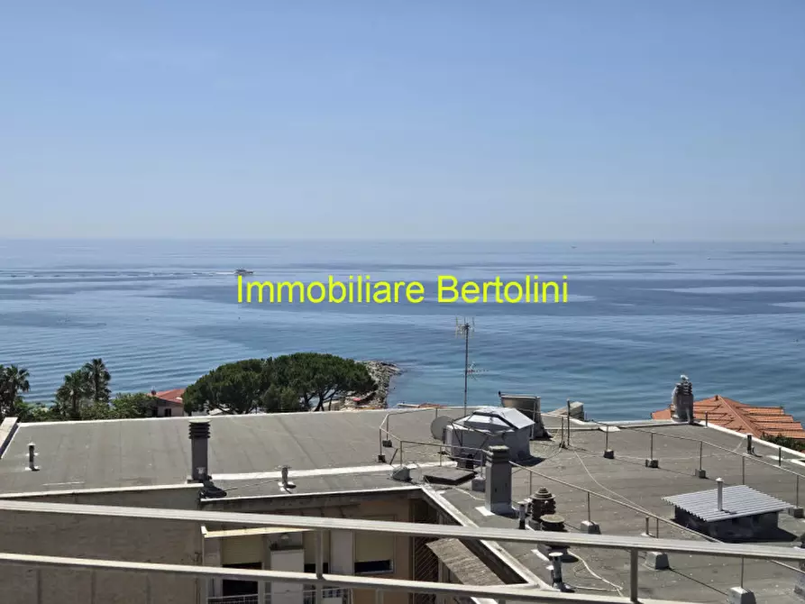 Immagine 22 di Attico in vendita  in Via Padre Semeria, 57 a San Remo