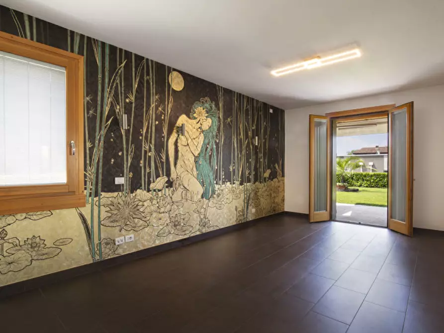 Immagine 10 di Casa indipendente in vendita  in via san martino 39 a Lazise