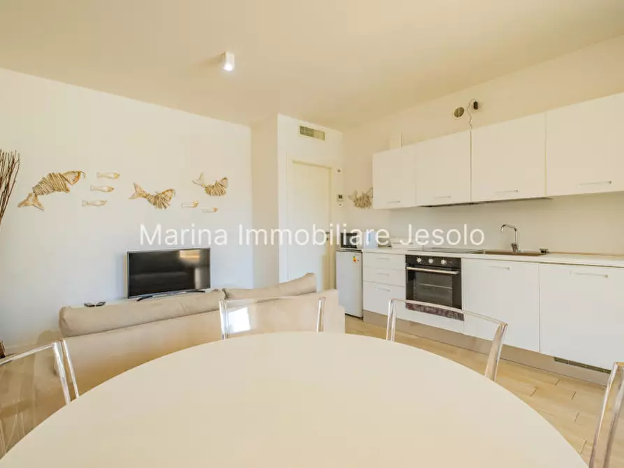 Immagine 8 di Appartamento in vendita  in Via Belluno a Jesolo