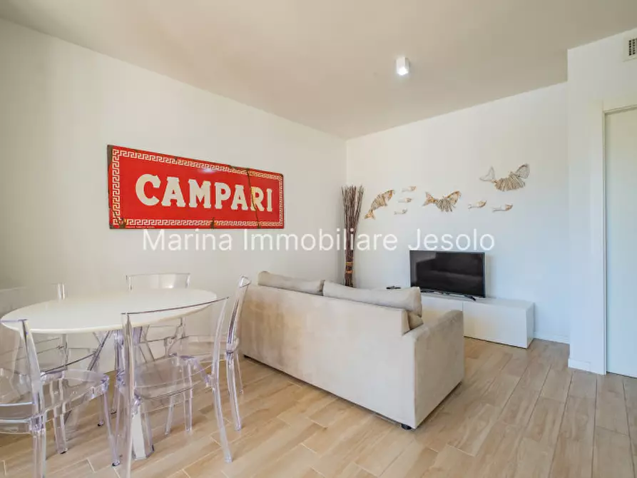 Immagine 9 di Appartamento in vendita  in Via Belluno a Jesolo