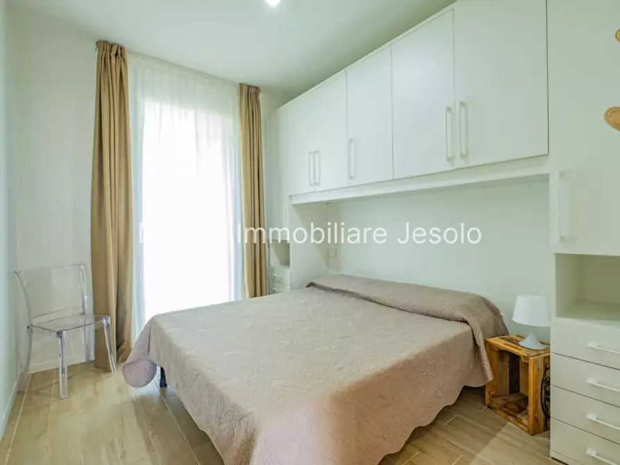 Immagine 12 di Appartamento in vendita  in Via Belluno a Jesolo