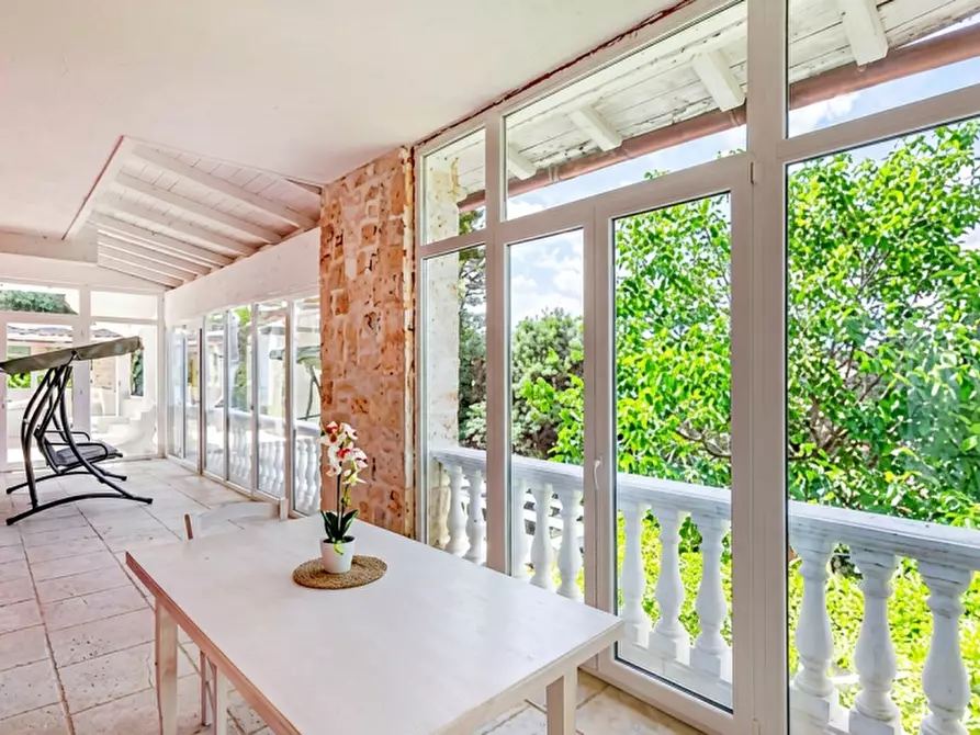 Immagine 12 di Villa in vendita  a Fasano