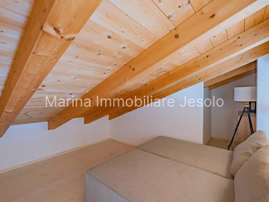 Immagine 9 di Appartamento in vendita  in Via Cristoforo Colombo 70 a Jesolo
