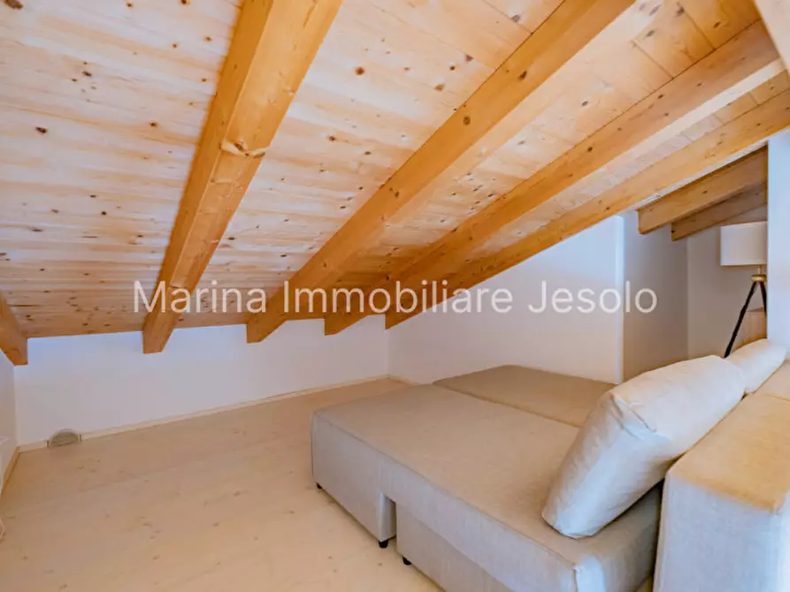 Immagine 10 di Appartamento in vendita  in Via Cristoforo Colombo 70 a Jesolo