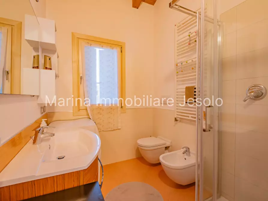 Immagine 12 di Appartamento in vendita  in Via Cristoforo Colombo 70 a Jesolo