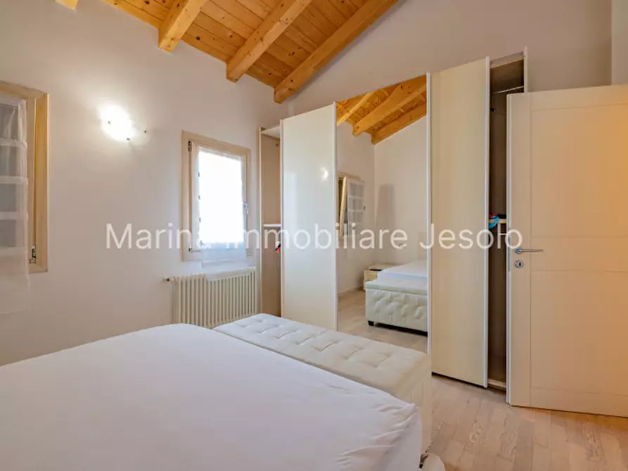 Immagine 17 di Appartamento in vendita  in Via Cristoforo Colombo 70 a Jesolo