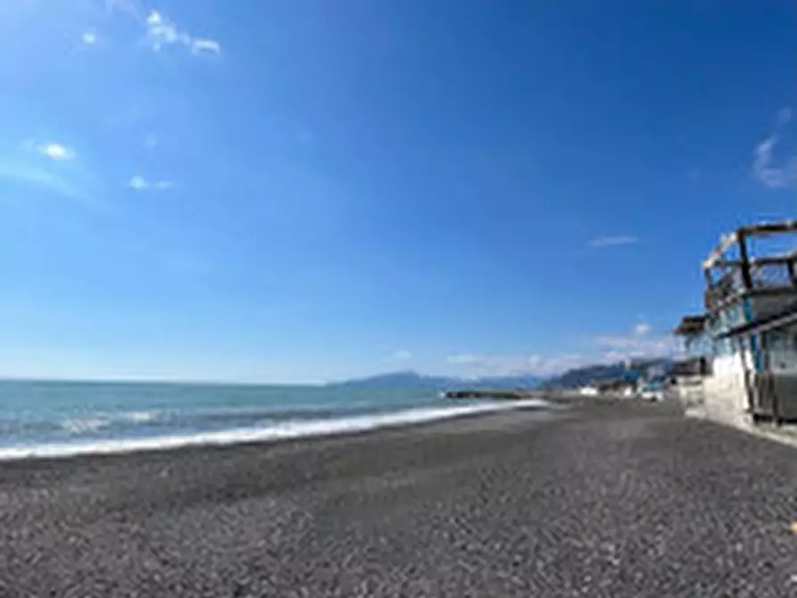 Immagine 1 di Attico in vendita  in Via Giacomo Emanuele Borzone a Lavagna