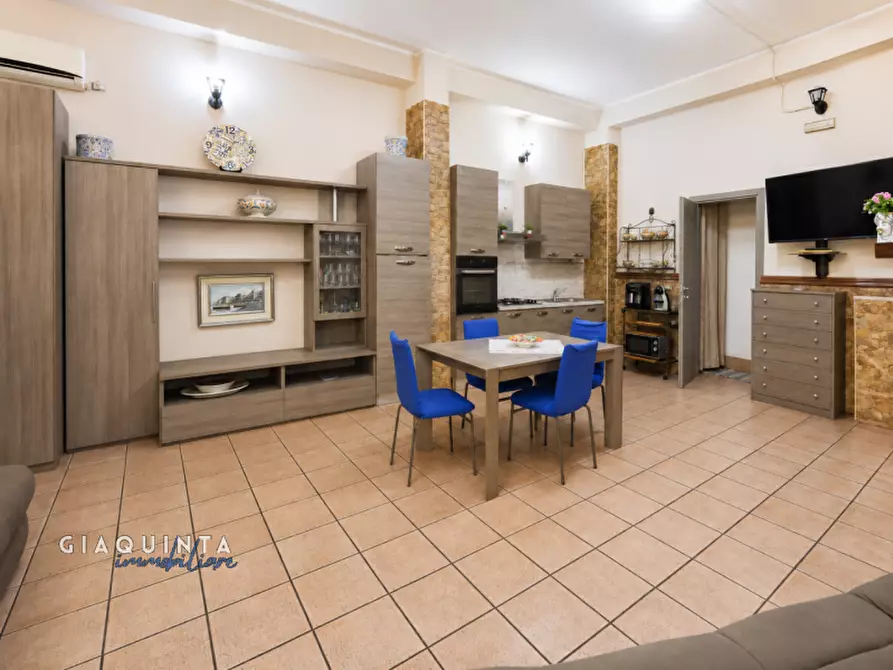 Immagine 9 di Casa indipendente in vendita  in vi Firenze n.55 a Palagonia