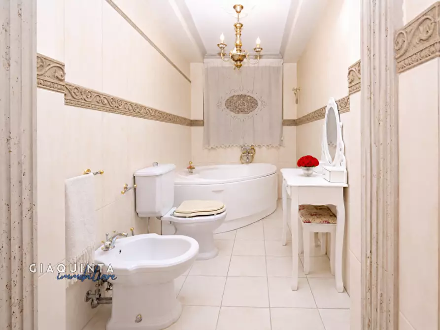 Immagine 14 di Casa indipendente in vendita  in vi Firenze n.55 a Palagonia