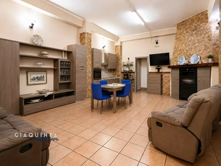 Immagine 27 di Casa indipendente in vendita  in vi Firenze n.55 a Palagonia