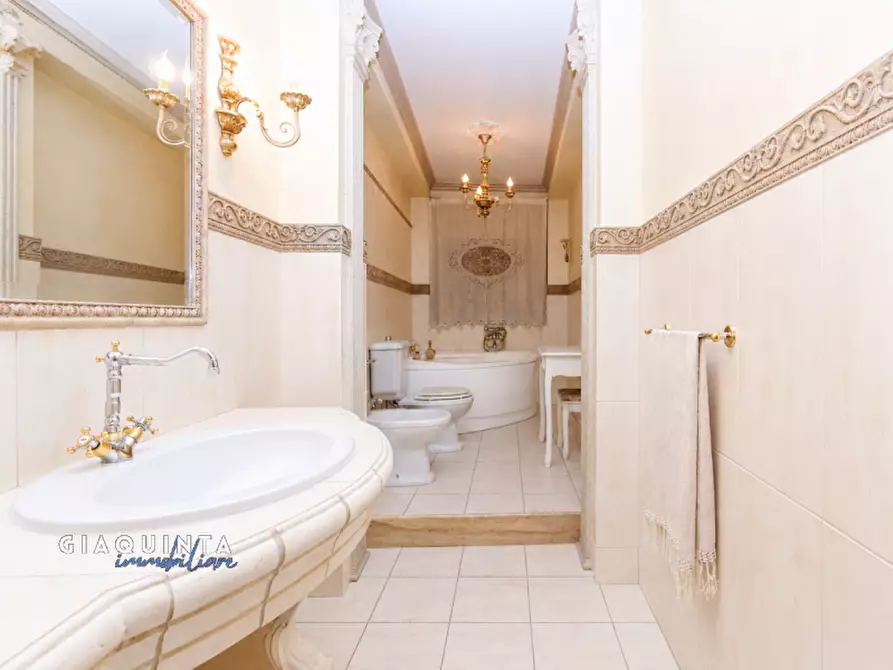 Immagine 47 di Casa indipendente in vendita  in vi Firenze n.55 a Palagonia