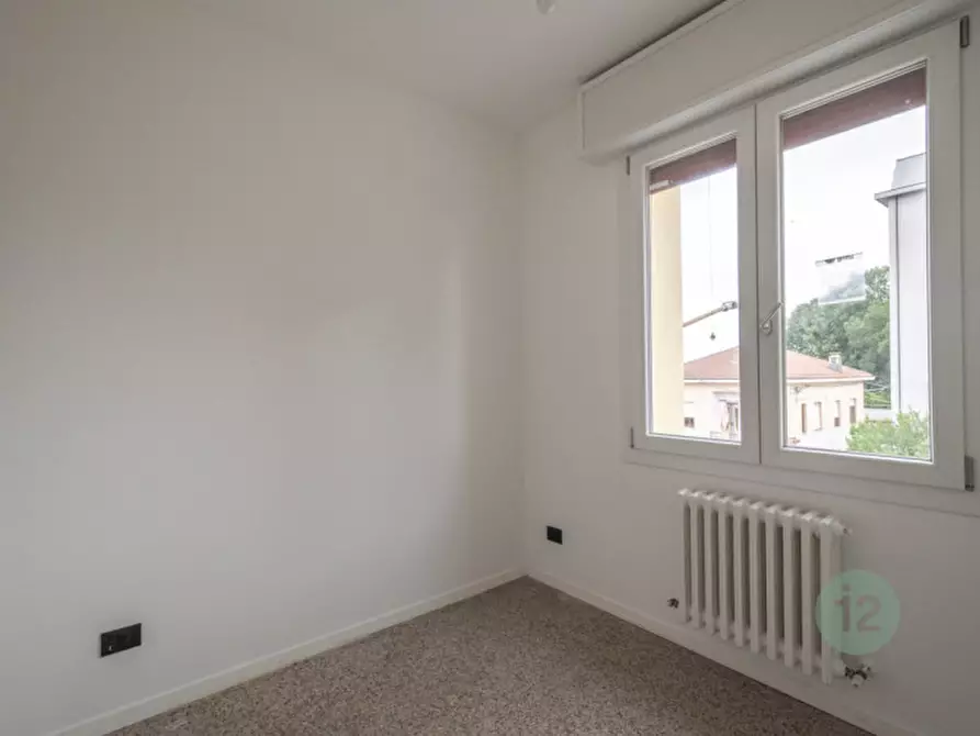 Immagine 11 di Appartamento in vendita  a Novi Di Modena