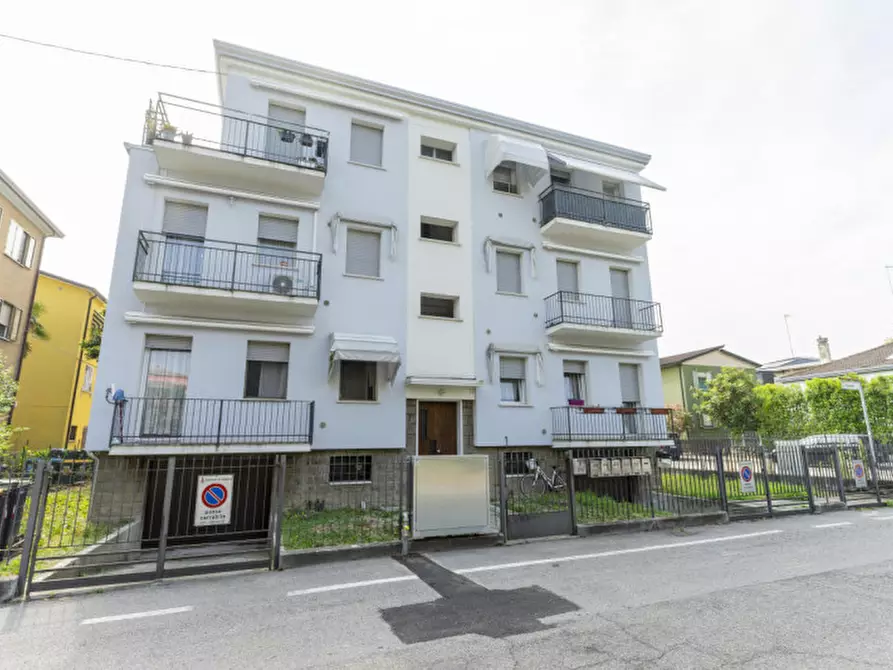 Immagine 1 di Appartamento in vendita  in Via Ludovico Pogliaghi 2 padova a Padova