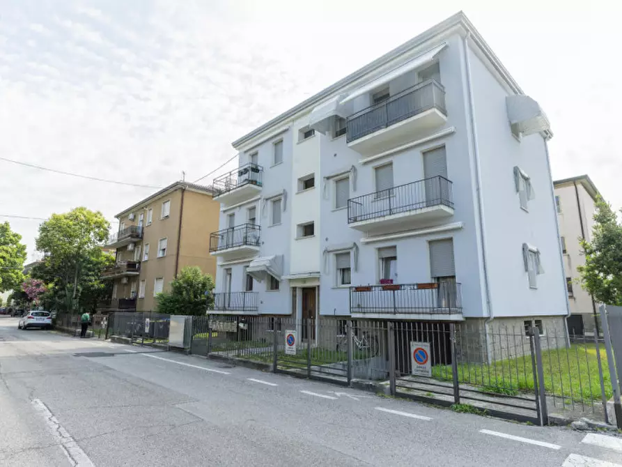 Immagine 3 di Appartamento in vendita  in Via Ludovico Pogliaghi 2 padova a Padova