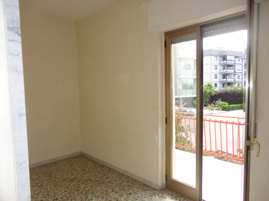 Immagine 8 di Appartamento in vendita  in VIA NAPOLI a Bari