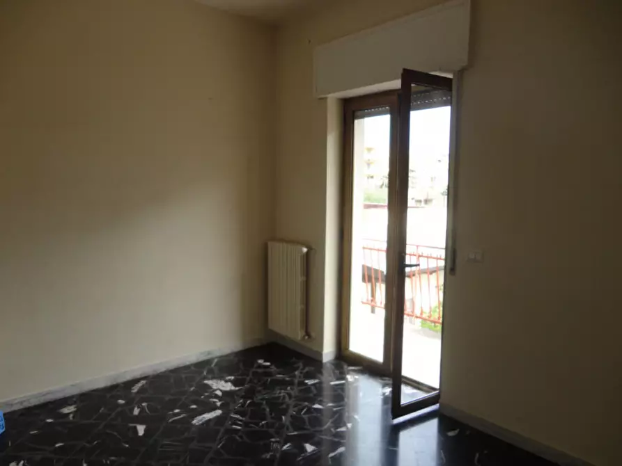 Immagine 10 di Appartamento in vendita  in VIA NAPOLI a Bari