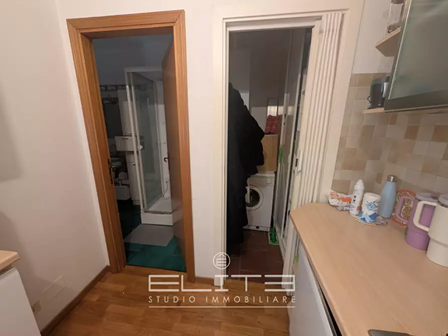 Immagine 6 di Appartamento in affitto  in Corso Giuseppe Mazzini a Ancona