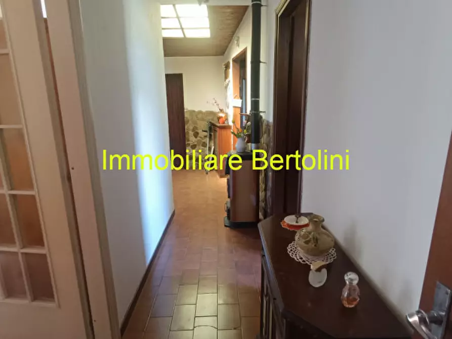 Immagine 14 di Appartamento in vendita  in Via San Francesco a San Remo