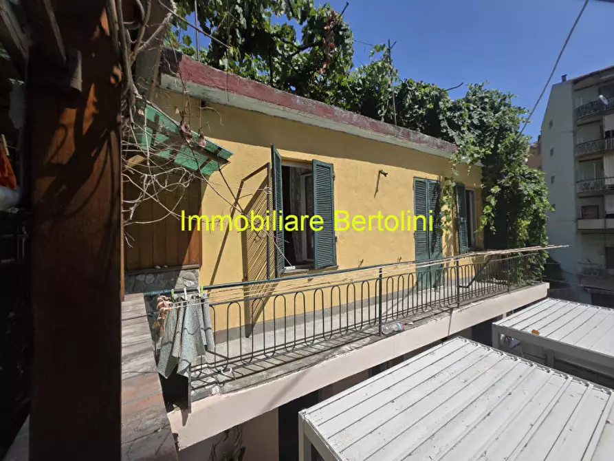 Immagine 24 di Appartamento in vendita  in Via San Francesco a San Remo