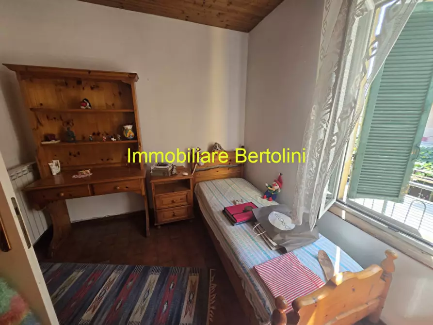 Immagine 26 di Appartamento in vendita  in Via San Francesco a San Remo