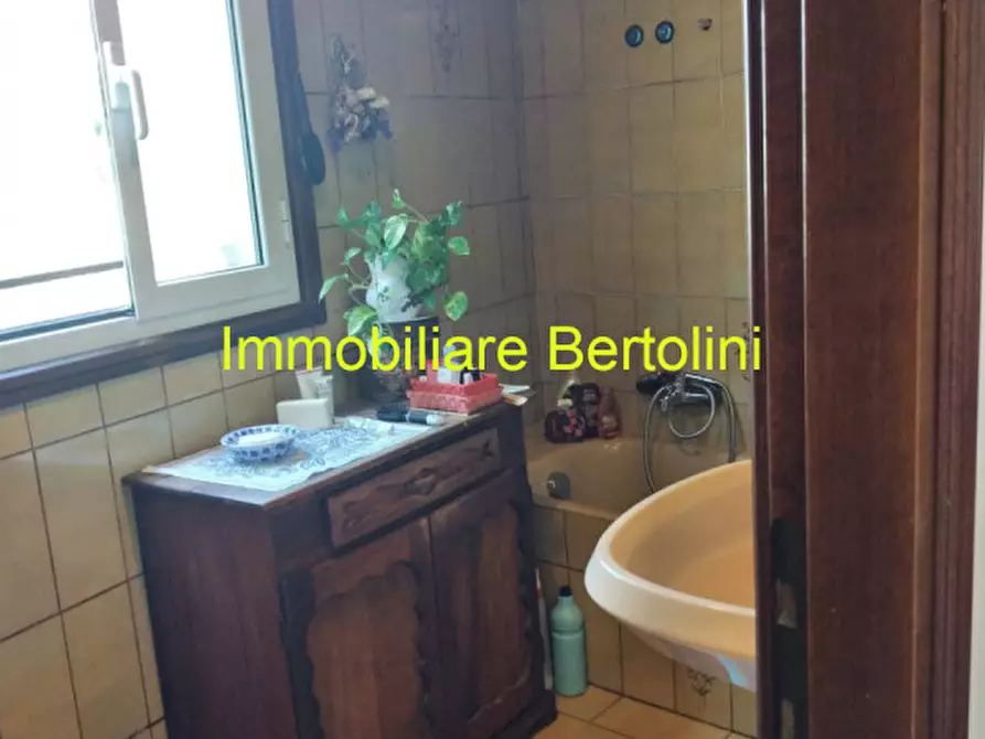 Immagine 32 di Appartamento in vendita  in Via San Francesco a San Remo