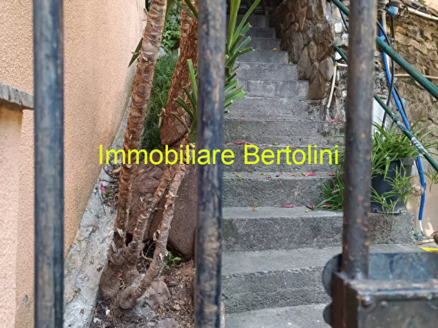 Immagine 41 di Appartamento in vendita  in Via San Francesco a San Remo