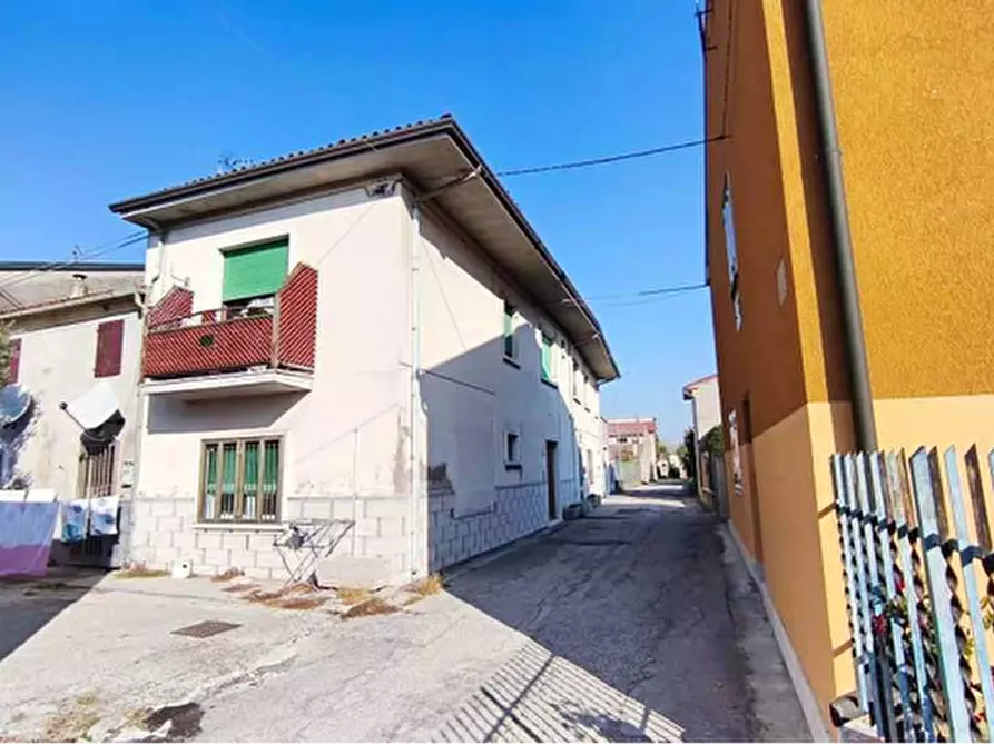 Immagine 4 di Appartamento in vendita  in Via Risorgimento 2 a Arcole