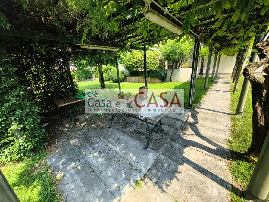 Immagine 2 di Villa in vendita  in Via S. Giuseppe, 6 a Selvazzano Dentro
