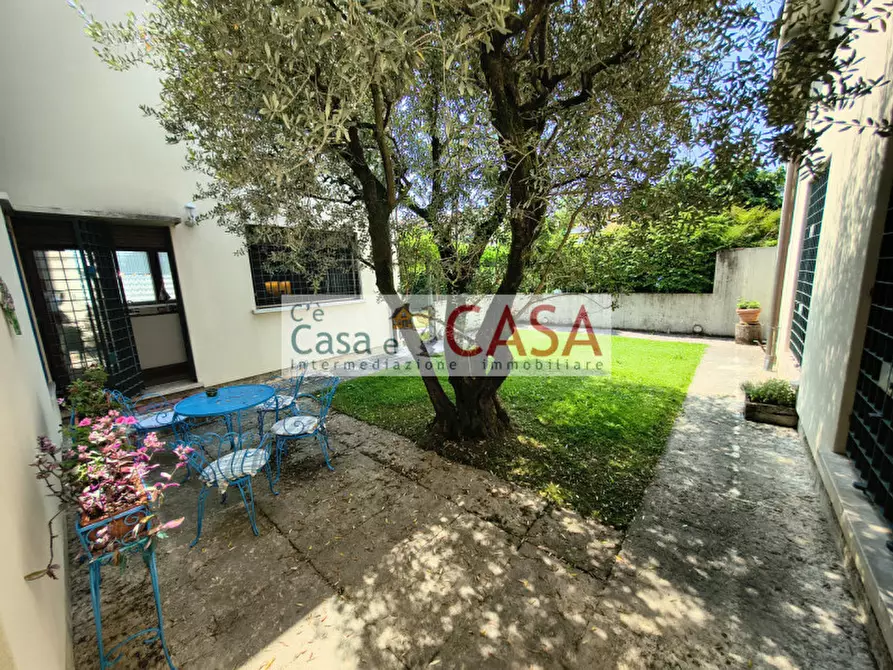 Immagine 36 di Villa in vendita  in Via S. Giuseppe, 6 a Selvazzano Dentro