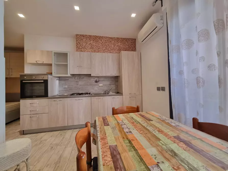 Immagine 4 di Appartamento in vendita  in LARGO LIVERANI a Firenze