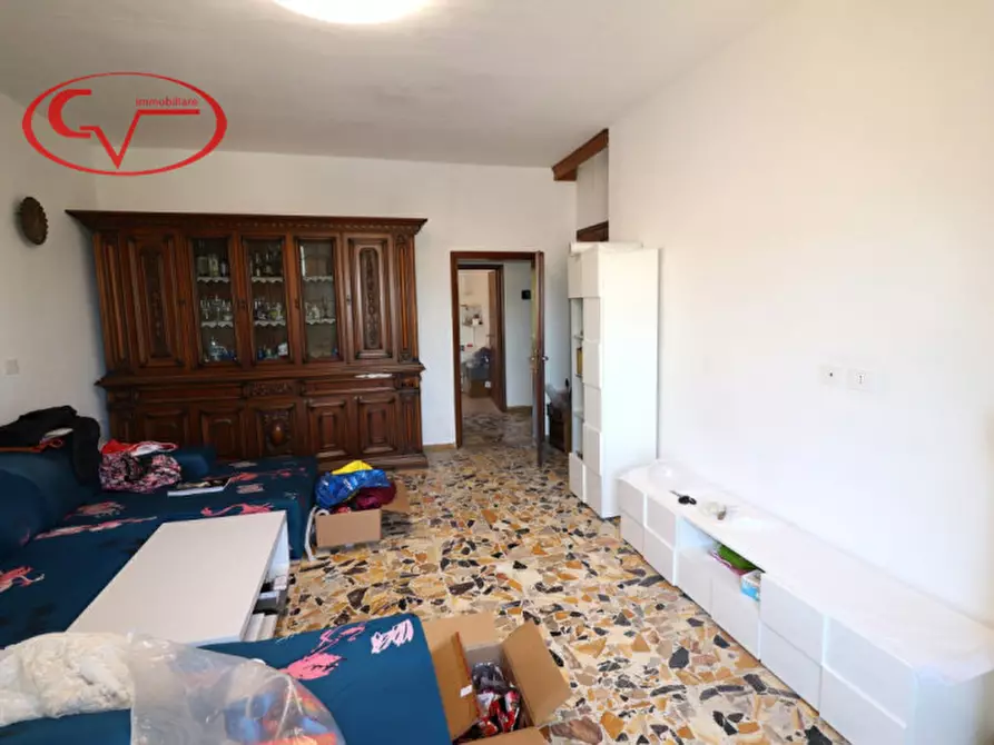Immagine 3 di Appartamento in vendita  in Via della Costa a Montevarchi