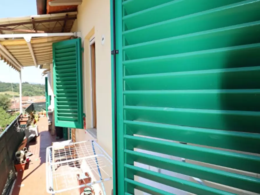 Immagine 9 di Appartamento in vendita  in Via della Costa a Montevarchi