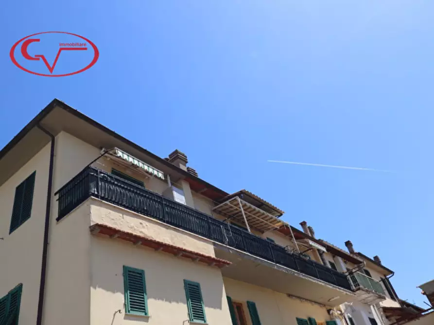 Immagine 36 di Appartamento in vendita  in Via della Costa a Montevarchi