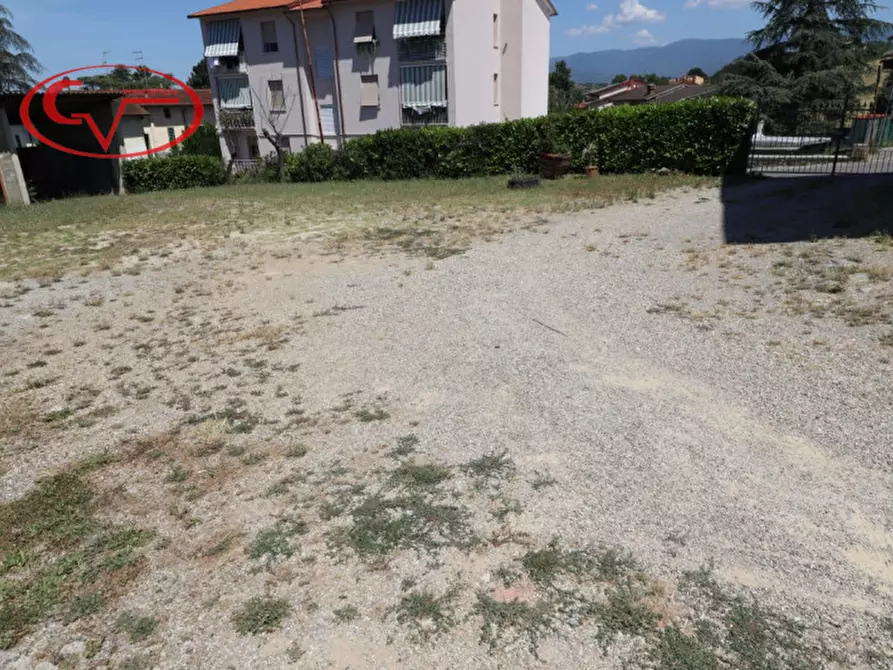 Immagine 37 di Appartamento in vendita  in Via della Costa a Montevarchi
