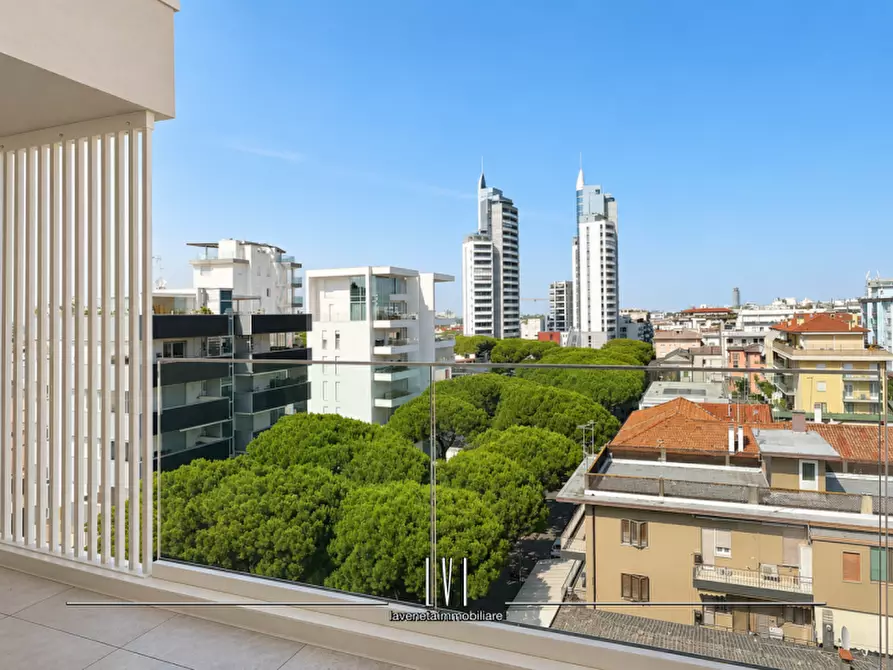 Immagine 13 di Appartamento in vendita  in via delle ninfee n.9 a Jesolo