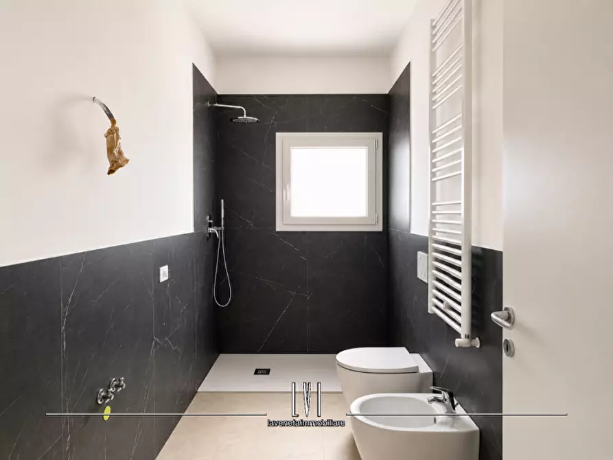 Immagine 15 di Appartamento in vendita  in via delle ninfee n.9 a Jesolo