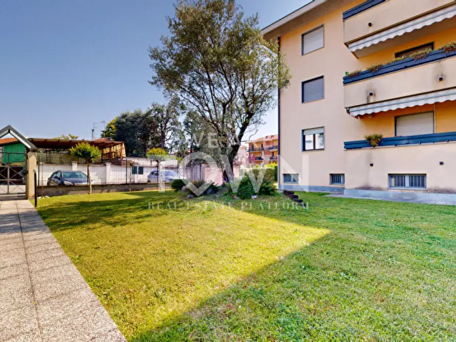 Immagine 48 di Appartamento in vendita  in via Giacomo Matteotti 23D a Lonate Pozzolo