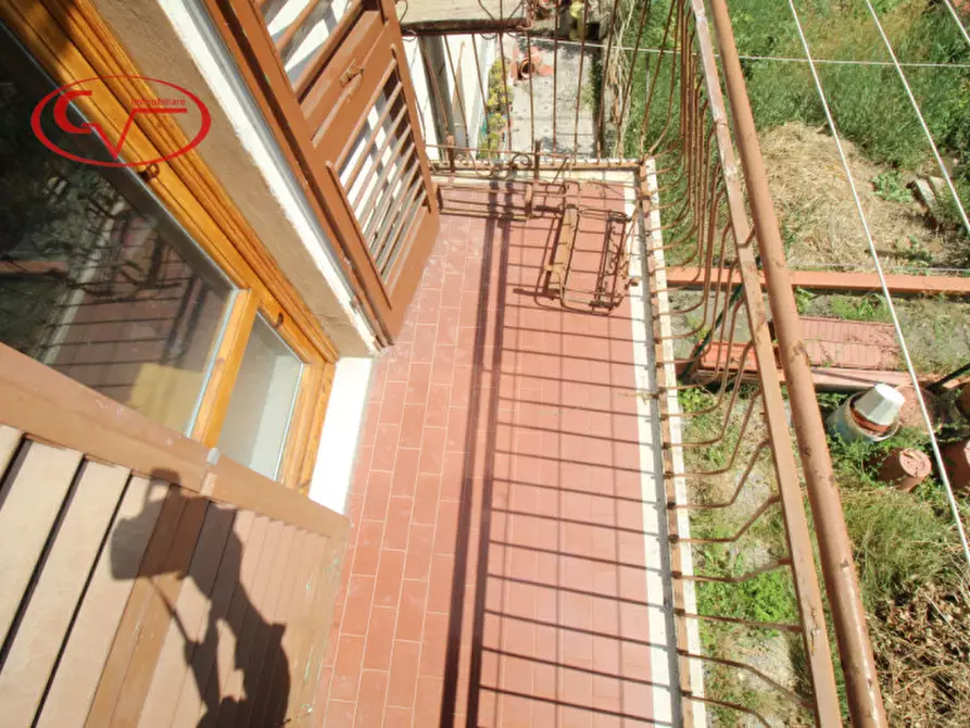 Immagine 9 di Appartamento in vendita  in Via della Costituzione a San Giovanni Valdarno