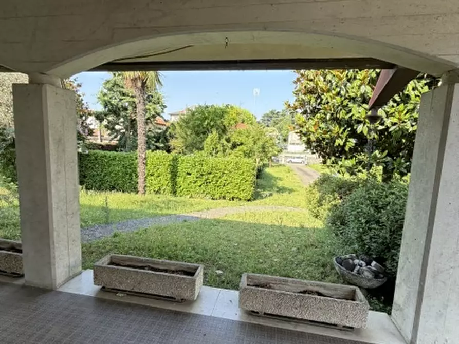 Immagine 4 di Casa indipendente in vendita  a Stra
