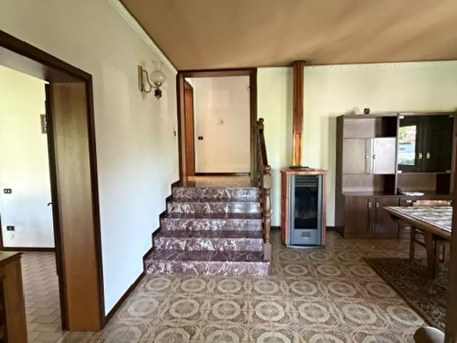Immagine 16 di Casa indipendente in vendita  a Stra