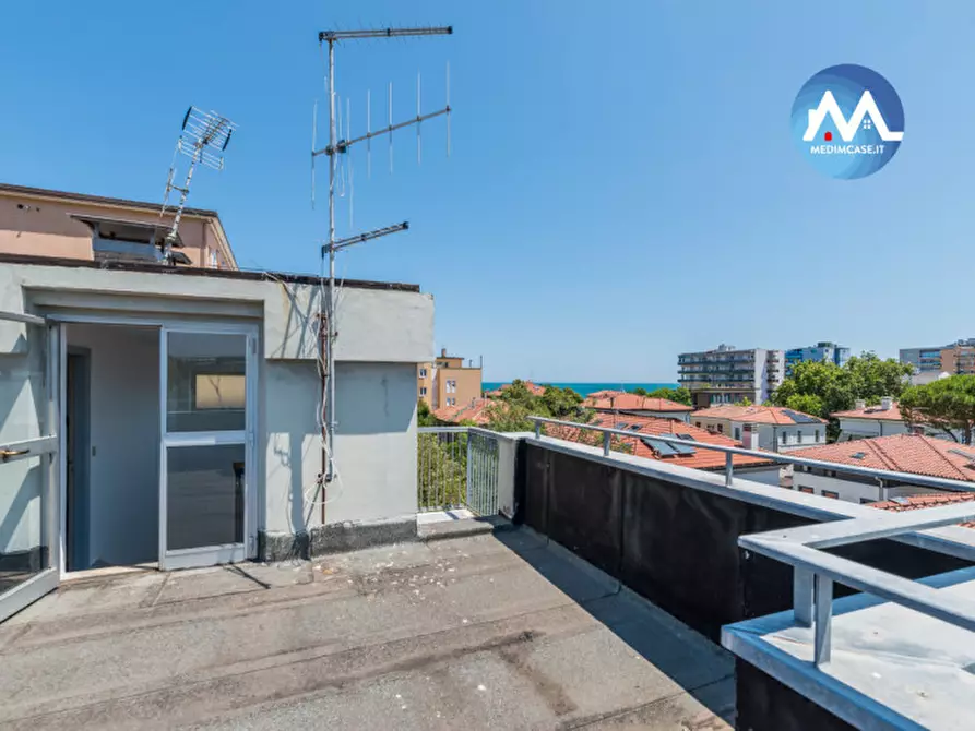 Immagine 23 di Appartamento in vendita  in Viale Pola a Pesaro