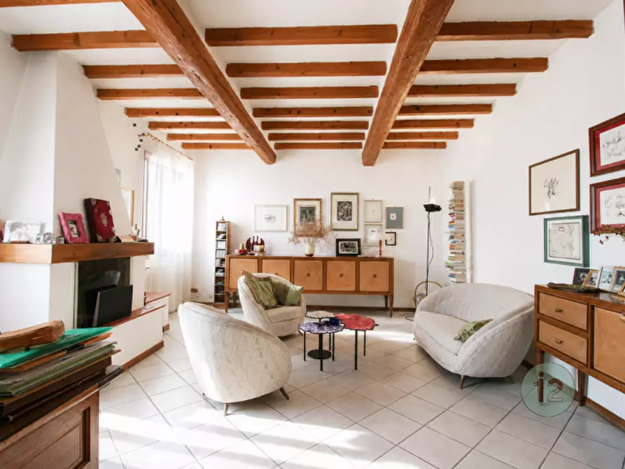 Immagine 7 di Casa indipendente in vendita  in via pampano a San Giovanni Del Dosso