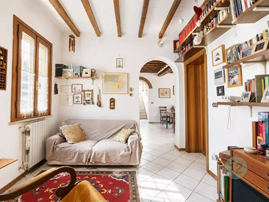 Immagine 9 di Casa indipendente in vendita  in via pampano a San Giovanni Del Dosso
