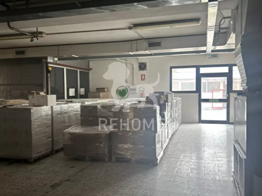 Immagine 21 di Capannone industriale in vendita  in Viale Palmanova, 464 a Udine