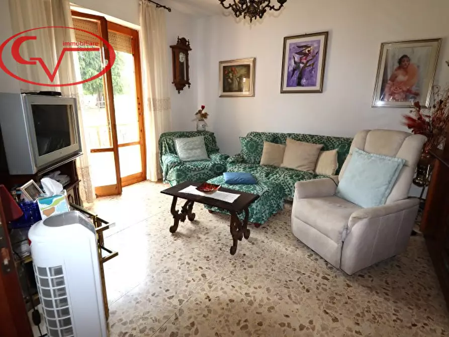 Immagine 7 di Casa bifamiliare in vendita  in Strada di Mercatale a Bucine