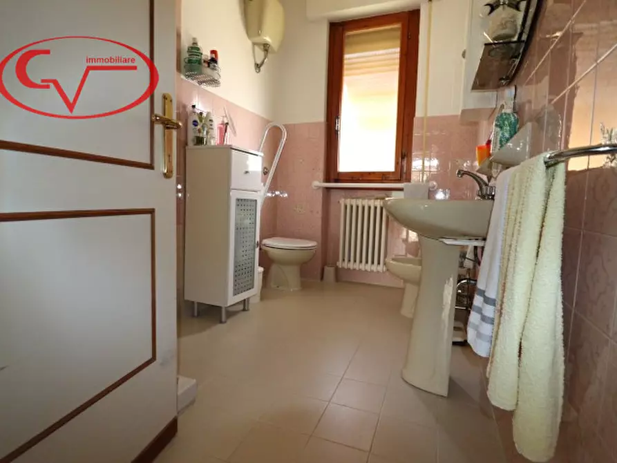 Immagine 13 di Casa bifamiliare in vendita  in Strada di Mercatale a Bucine