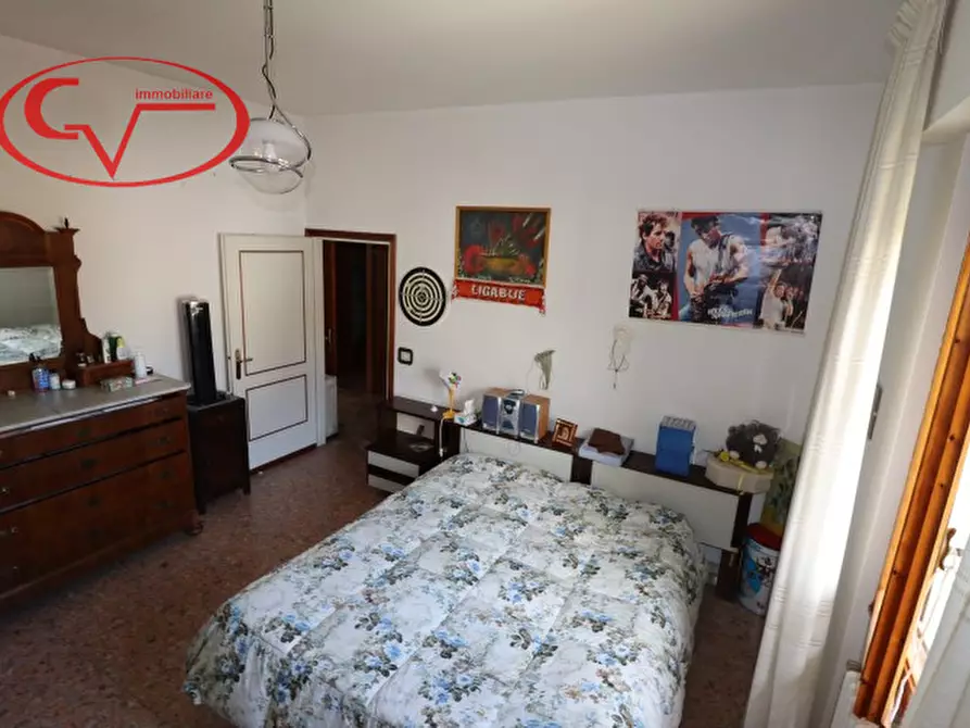 Immagine 15 di Casa bifamiliare in vendita  in Strada di Mercatale a Bucine