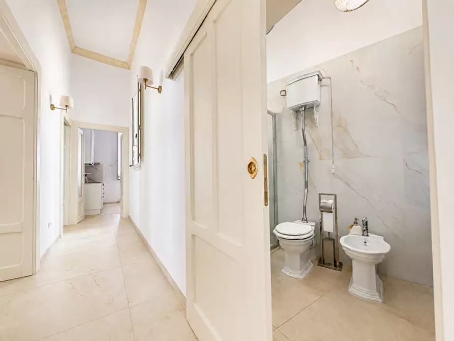 Immagine 9 di Appartamento in vendita  in via Leonardo da Vinci 8 a Lecce