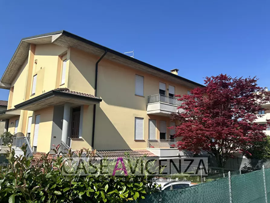 Immagine 5 di Villetta a schiera in vendita  in Via Roma a Grisignano Di Zocco