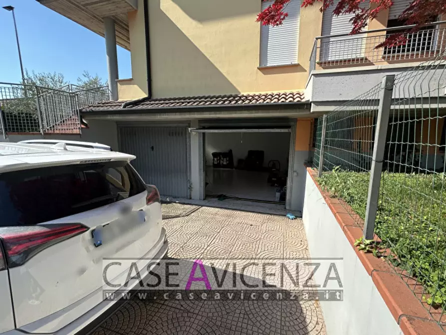 Immagine 50 di Villetta a schiera in vendita  in Via Roma a Grisignano Di Zocco